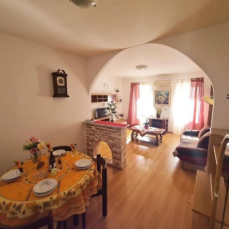 Apartamento Sea And Sun Kantrida Rijeka Exterior foto