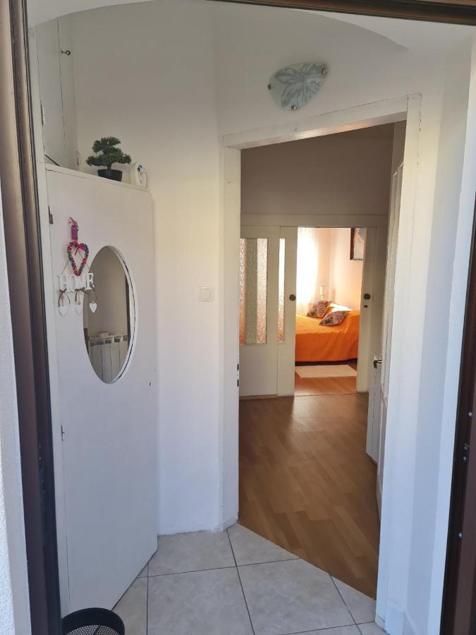 Apartamento Sea And Sun Kantrida Rijeka Exterior foto